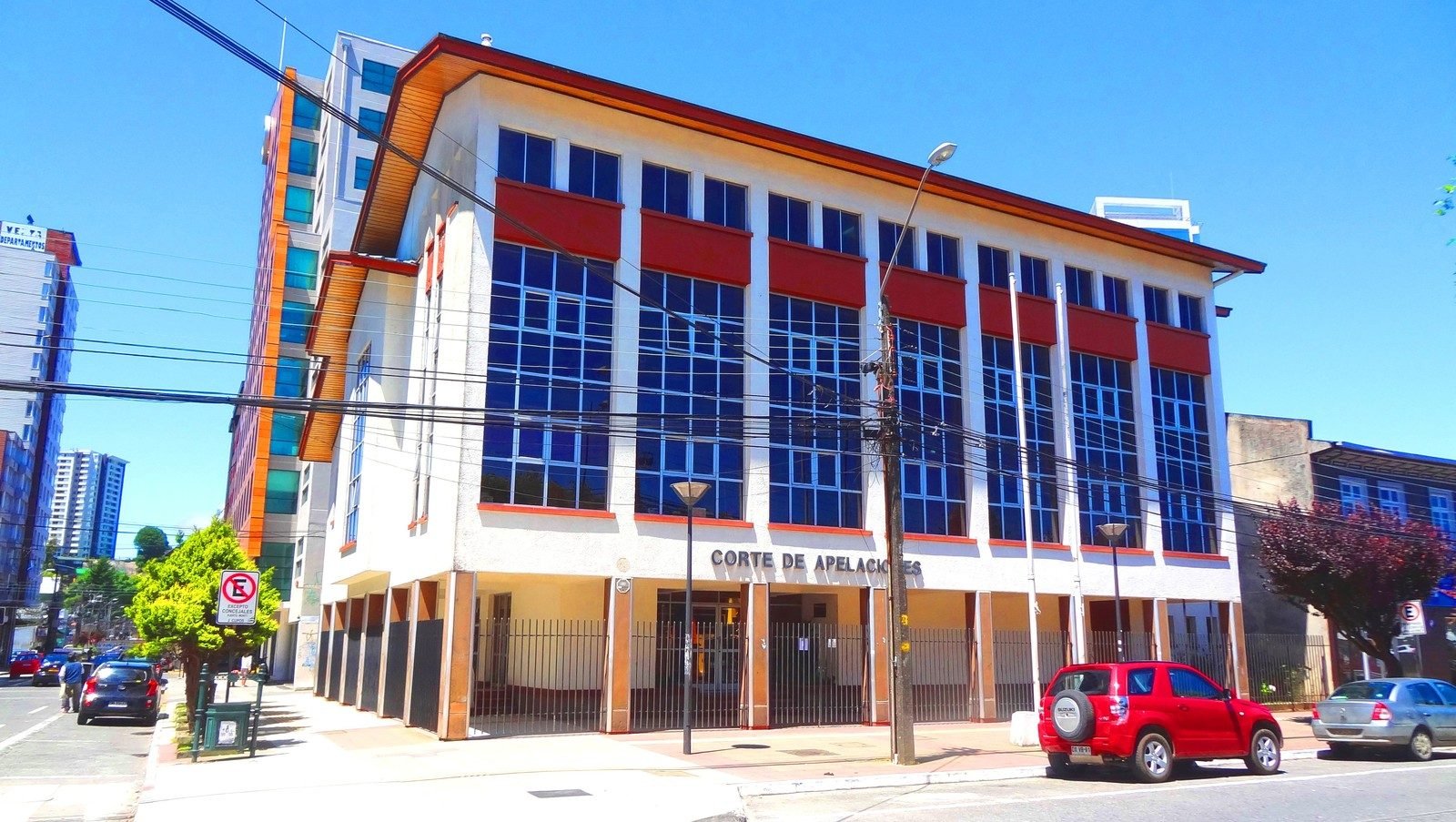 fachada de la Corte de Apelaciones de Puerto Montt